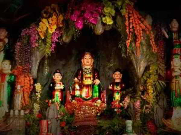 Tục thờ Sơn Trang và bài văn khấn Ban Sơn Trang đầy đủ nhất