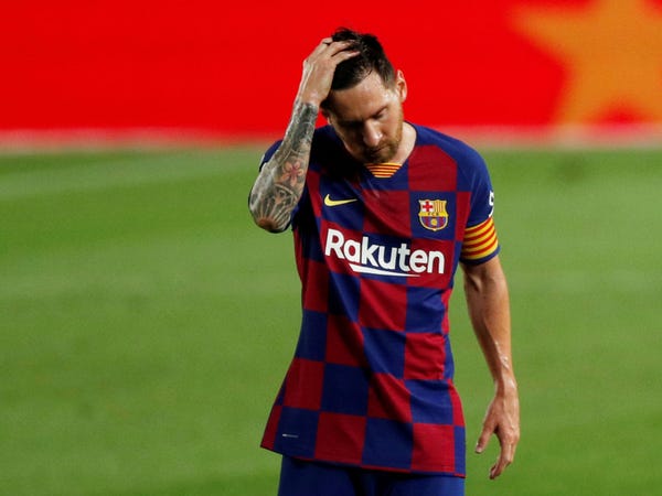 Tin bóng đá tối 31/8: Barca quyết giữ chân Messi