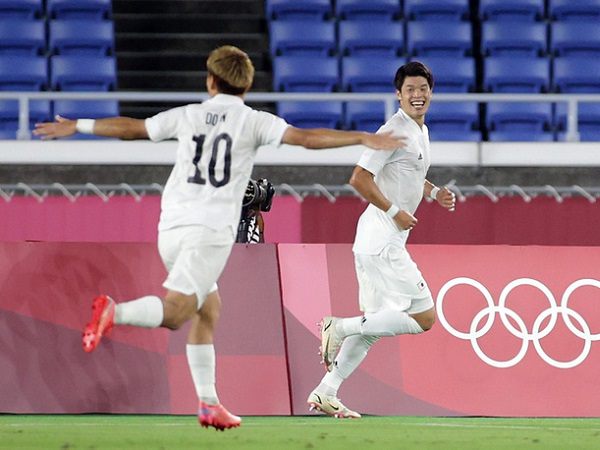 Tin HOT bóng đá 29/7: Bóng đá Nam Nhật Bản lập kỳ tích ở Olympic 2020