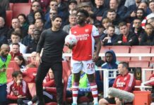 Tin bóng đá 12/5: Arsenal được hưởng lợi từ việc bán Tavares Tin bóng đá 12/5: Arsenal được hưởng lợi từ việc bán Tavares