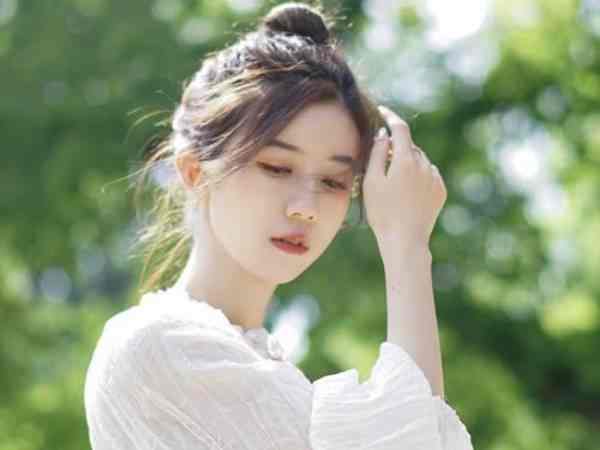Top 1. Bảo Bình – Người phụ nữ quyết đoán và tham vọng top 5 chòm sao nữ có số làm đại gia