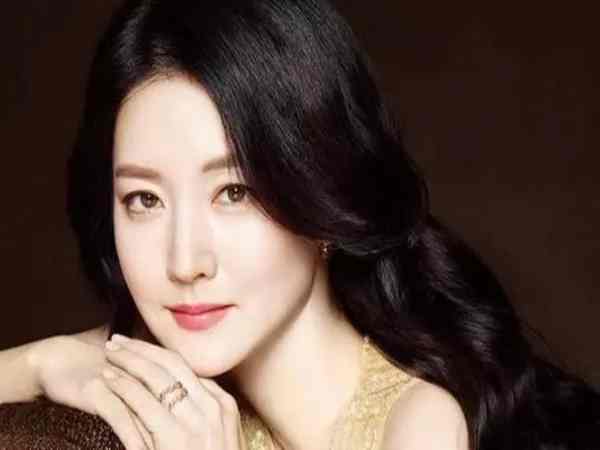 Thiên Bình (24/9 – 22/10) – Nữ quyền lực, biết cân bằng sắc đẹp và tiền bạc Thiên Bình (24/9 – 22/10) – Nữ quyền lực, biết cân bằng sắc đẹp và tiền bạc
