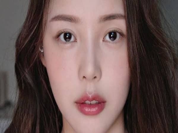 Tướng mắt hạnh nhân là gì?