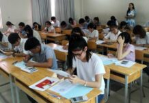 Phân tích ý nghĩa giấc mơ thấy làm bài kiểm tra là điềm gì?